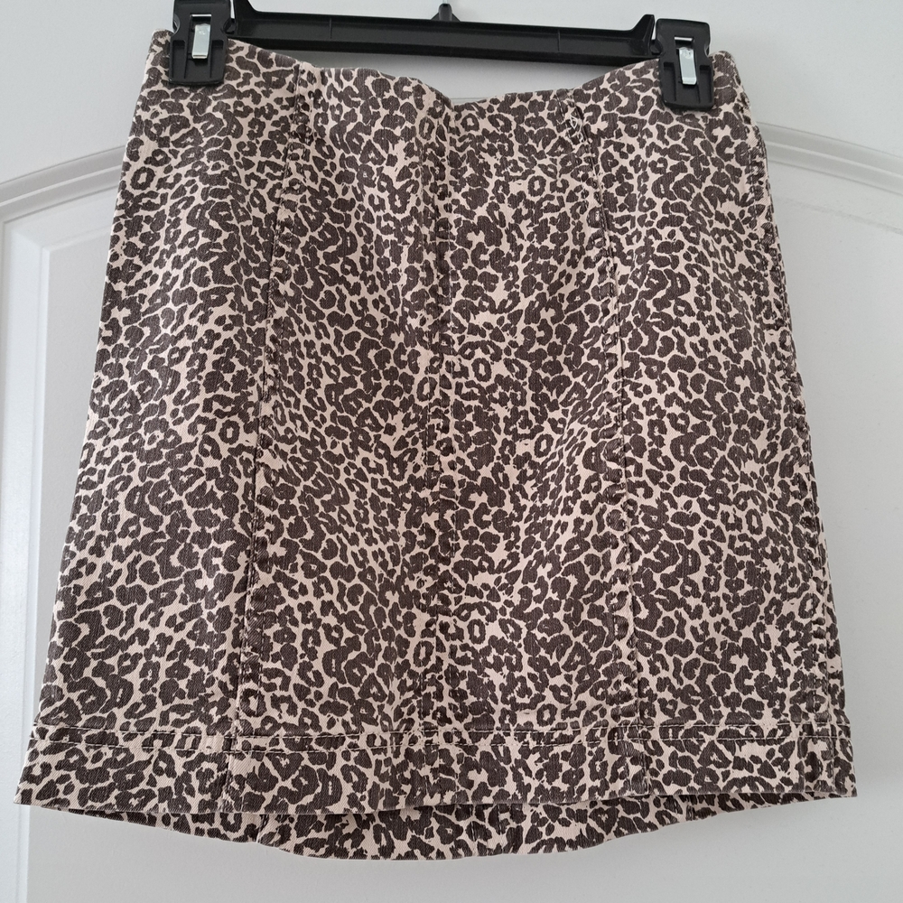 Zara Leopard Print Mini Skirt in Brown and Cream